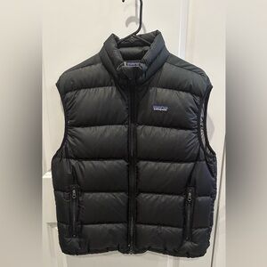 Patagonia down puffy vest - black, men’s Medium